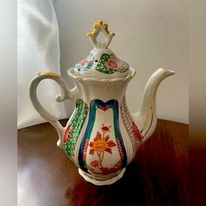 Vintage Pearl Teapot with Gold Accents